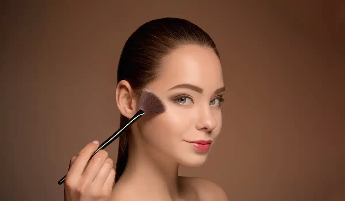 The Art of Makeup: Mastering Techniques for a Flawless Look - Lifestyle 