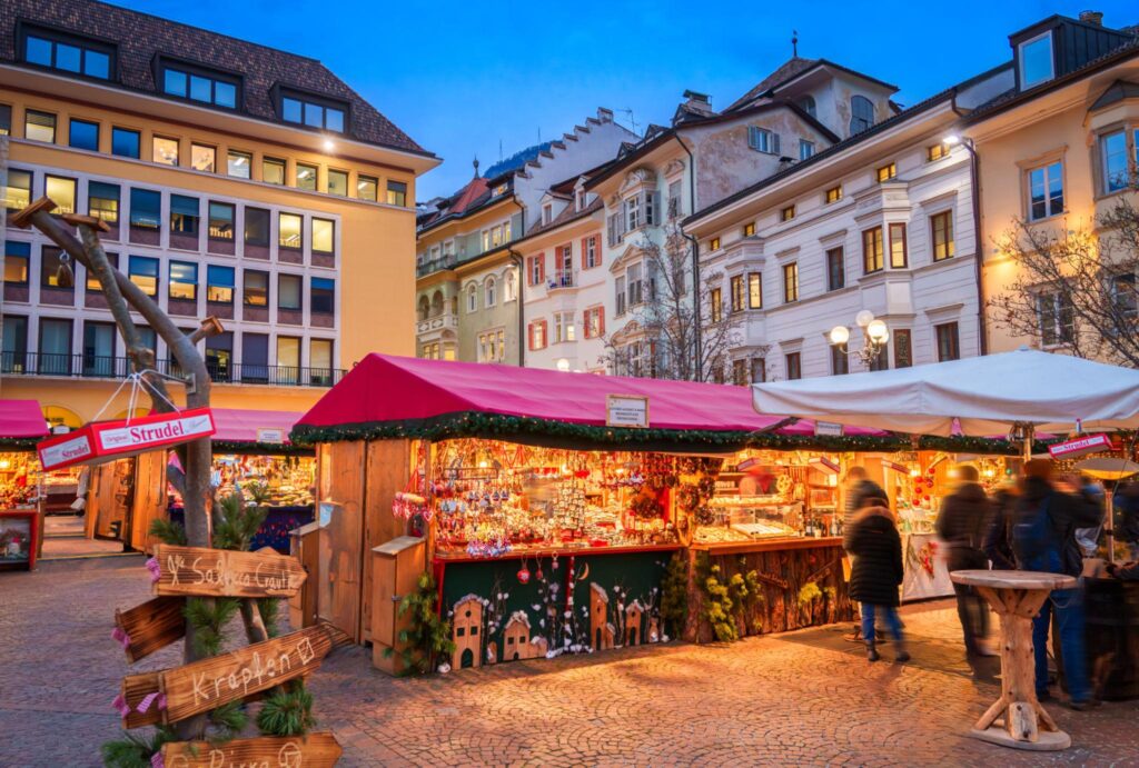 bolzano-christmas-market-crafts-food