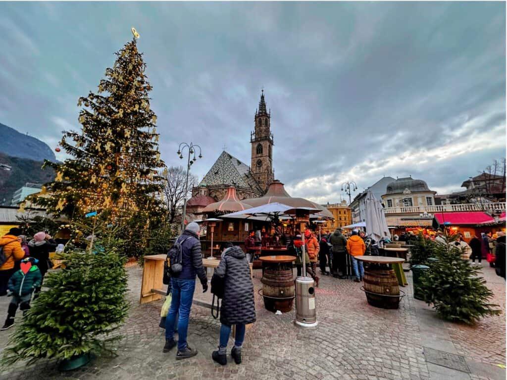 bolzano-station-walk-to-christmas-market