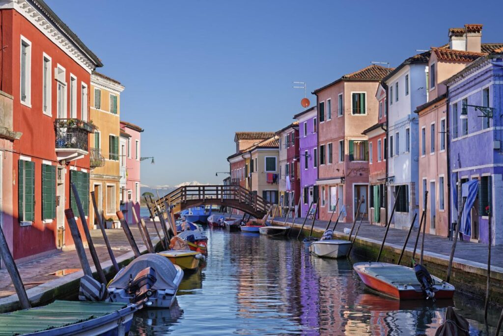 burano-island-day-trip-from-venice-winter